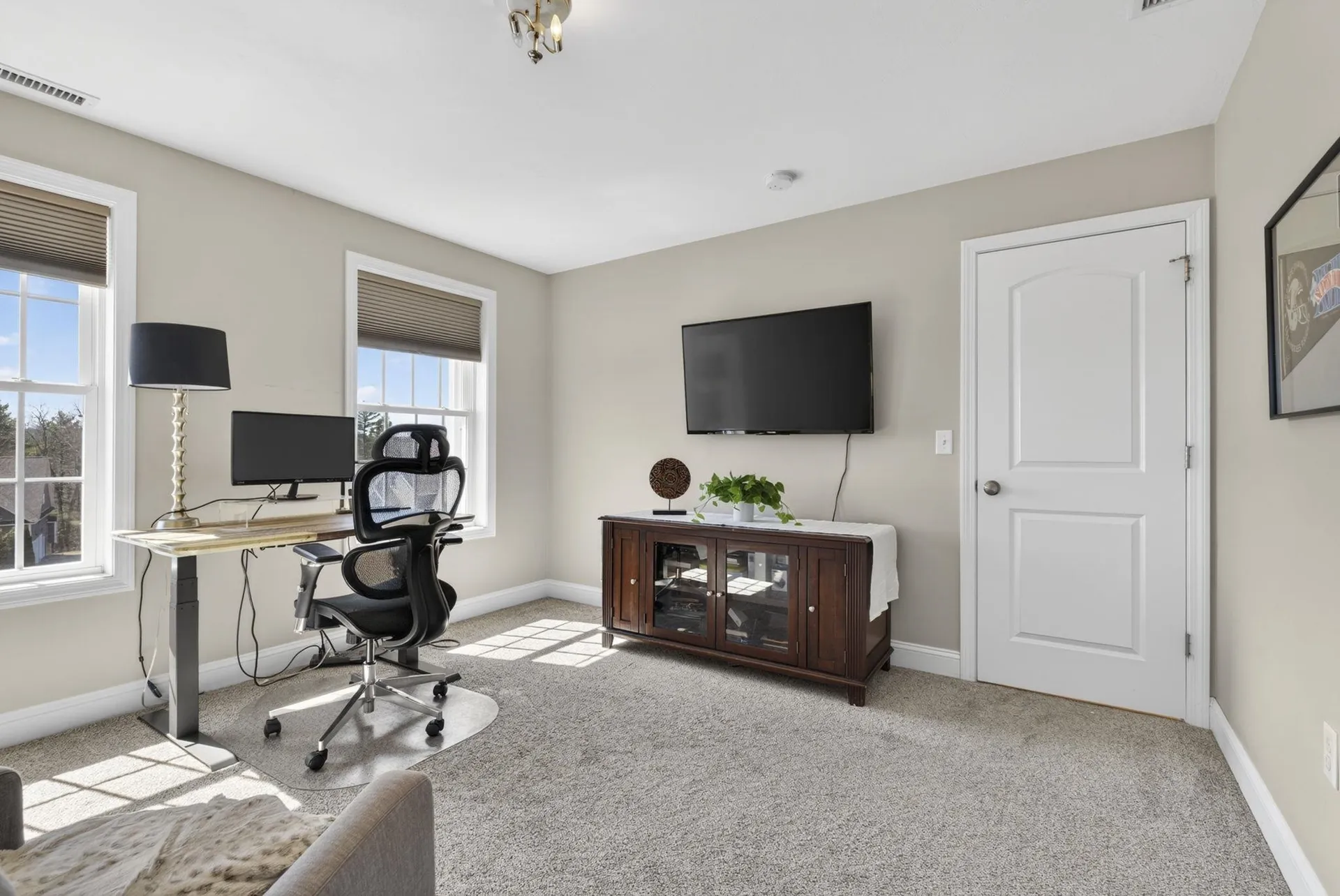 59 Northland Road Windham NH 03087