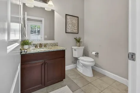59 Northland Road Windham NH 03087