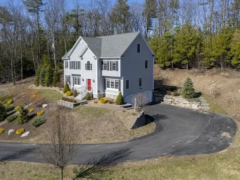 59 Northland Road Windham NH 03087