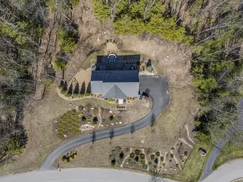 59 Northland Road Windham NH 03087