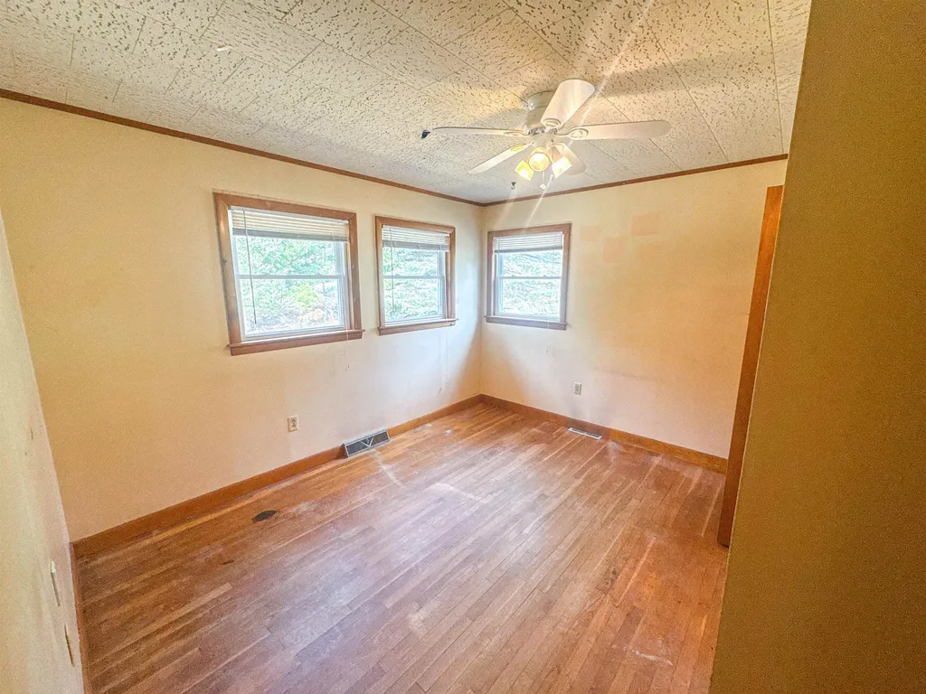 1658 Route 100 N Ludlow VT 05149