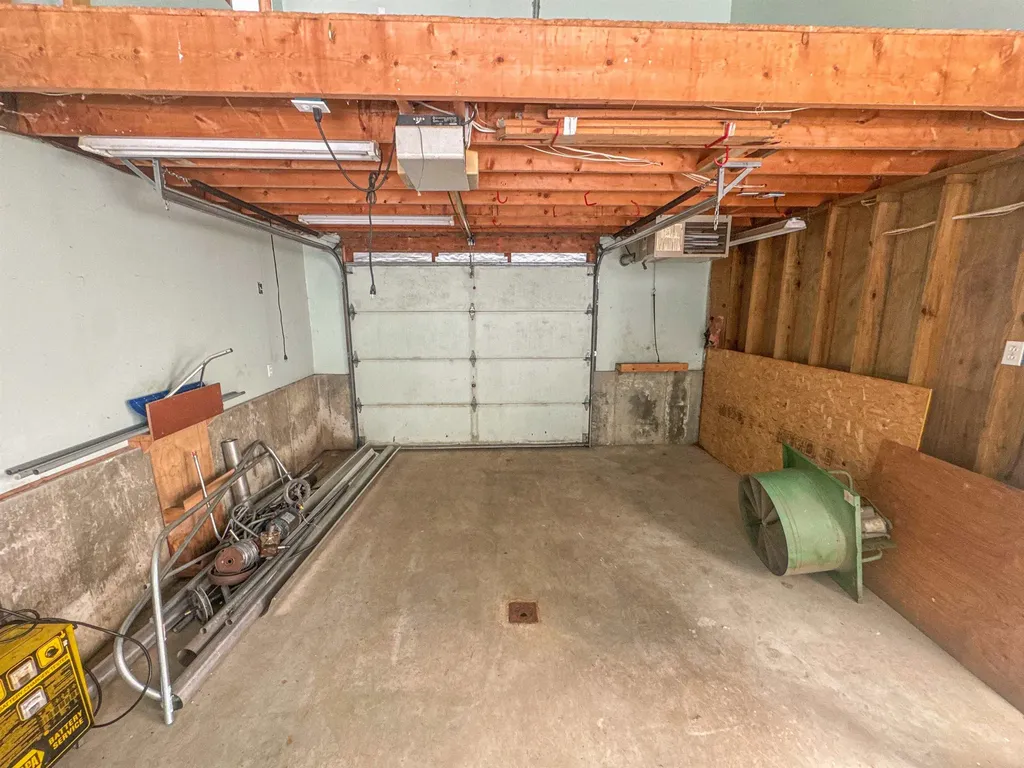 1658 Route 100 N Ludlow VT 05149