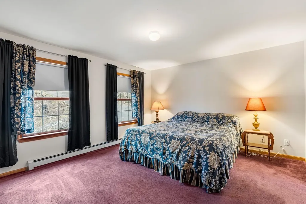516 Berry River Road Barrington NH 03825