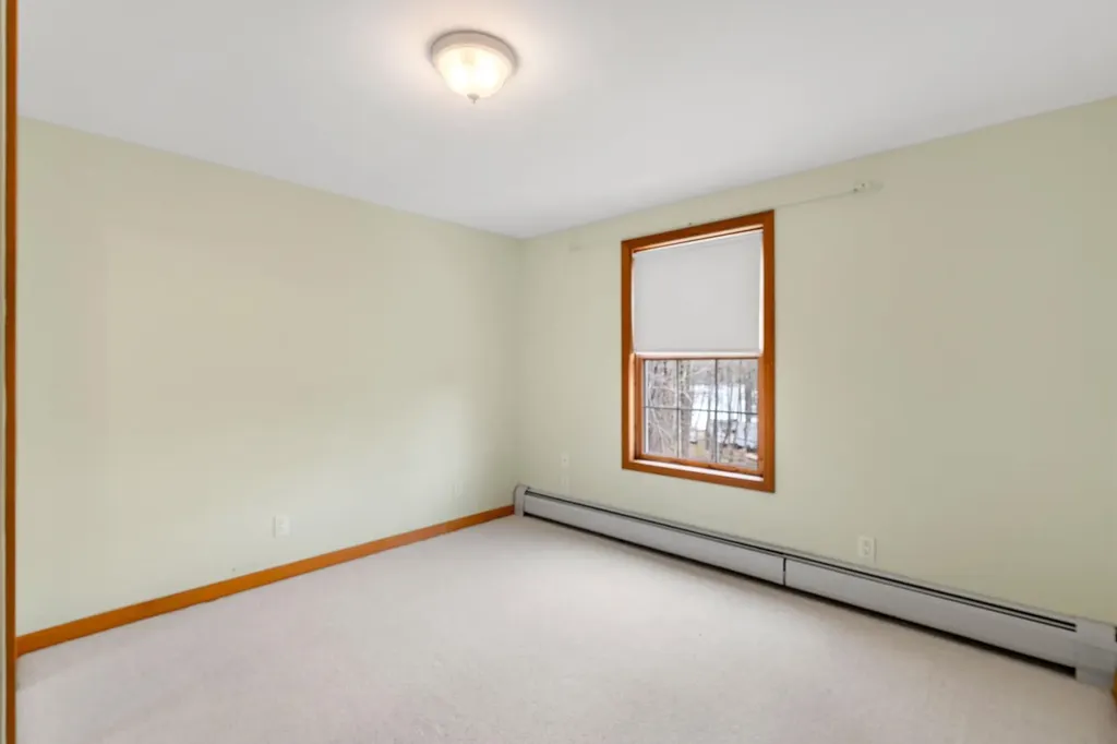 516 Berry River Road Barrington NH 03825