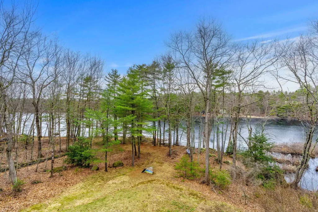 516 Berry River Road Barrington NH 03825