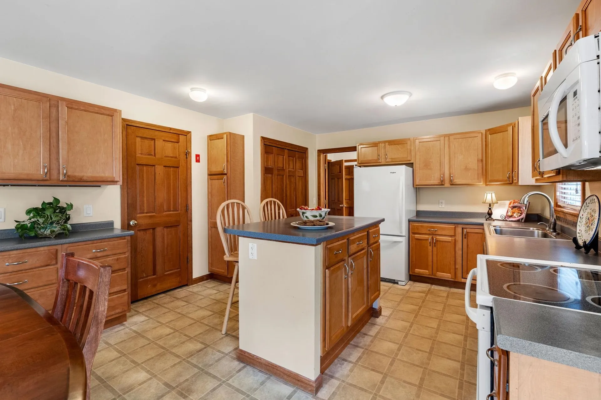 516 Berry River Road Barrington NH 03825