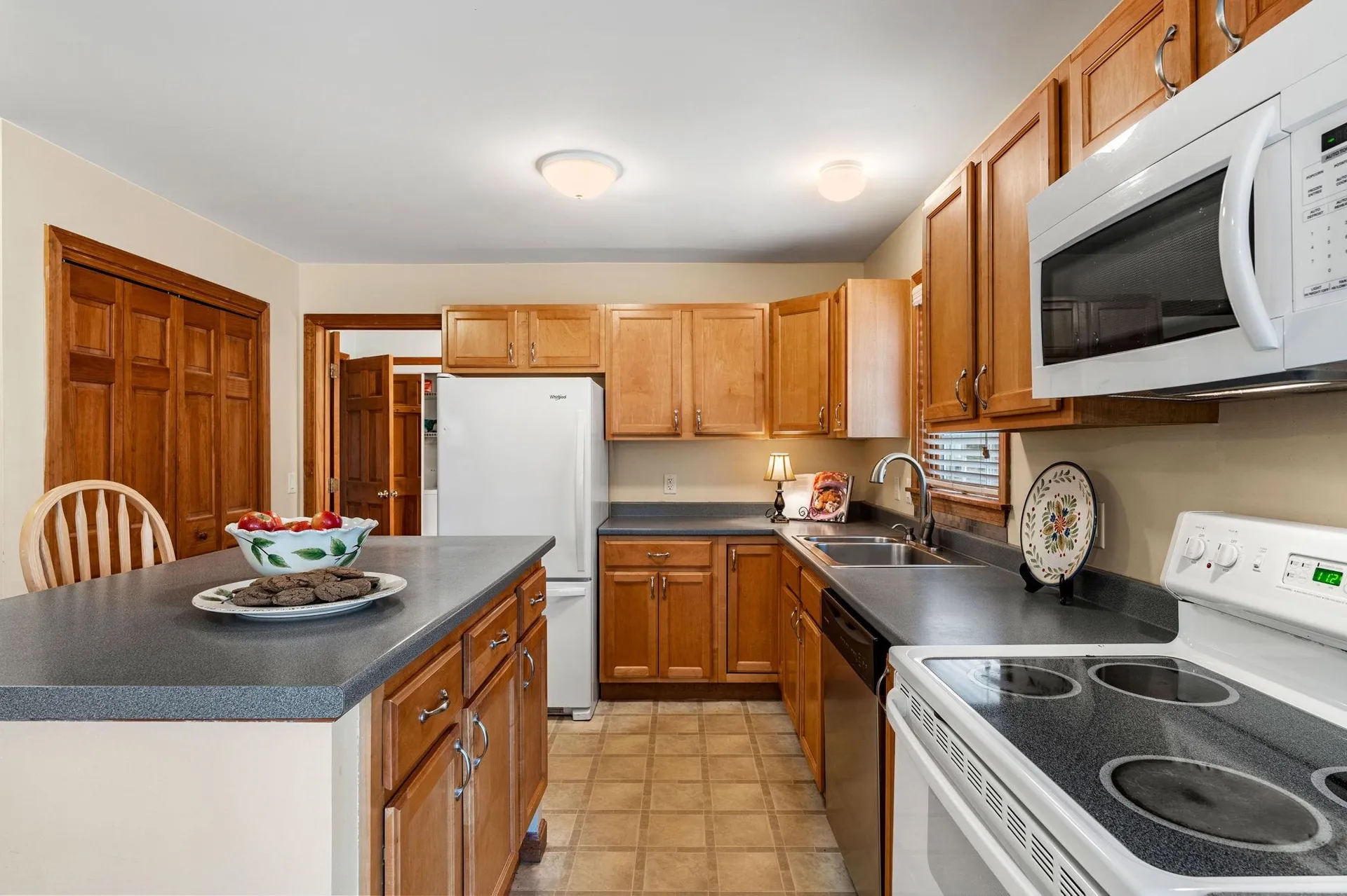 516 Berry River Road Barrington NH 03825
