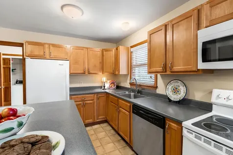 516 Berry River Road Barrington NH 03825