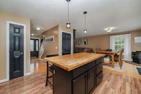45 Cherub Drive Farmington NH 03835