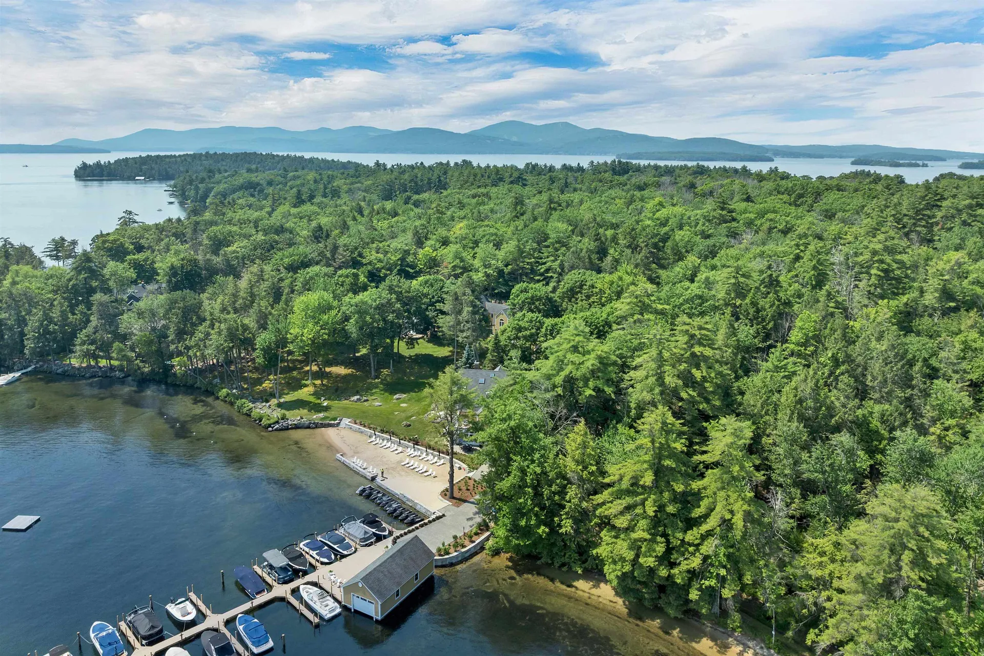 7 Windermere Road Moultonborough NH 03254