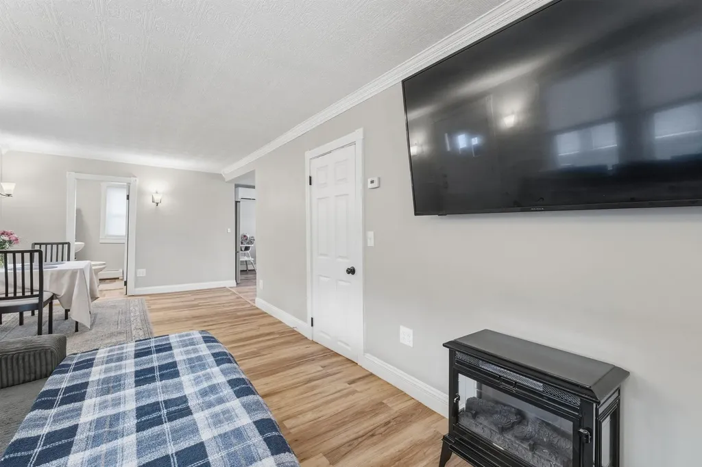 65 River Road Concord NH 03303