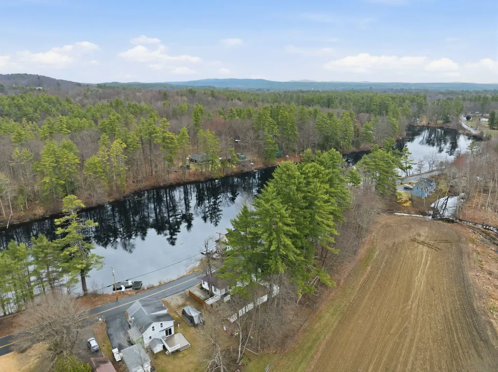 65 River Road Concord NH 03303