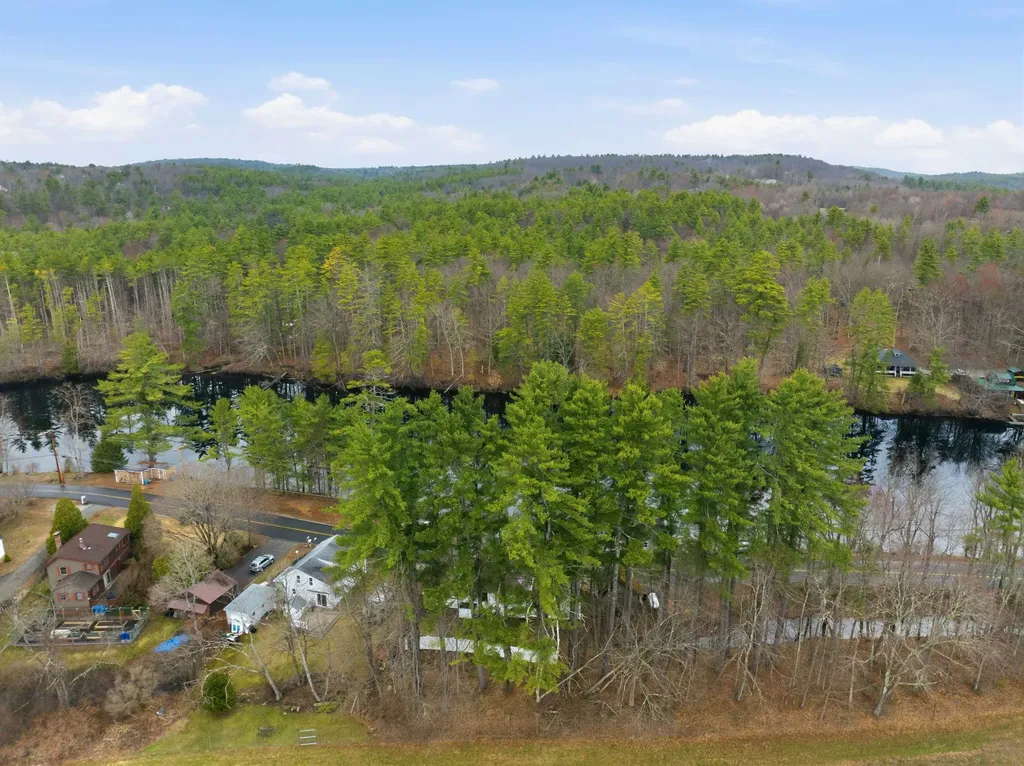 65 River Road Concord NH 03303