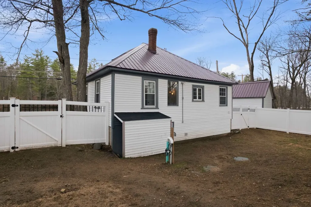 65 River Road Concord NH 03303