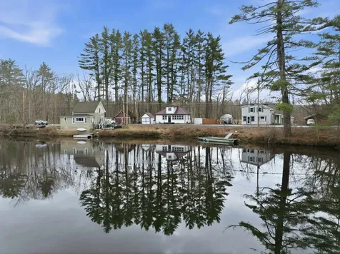 65 River Road Concord NH 03303