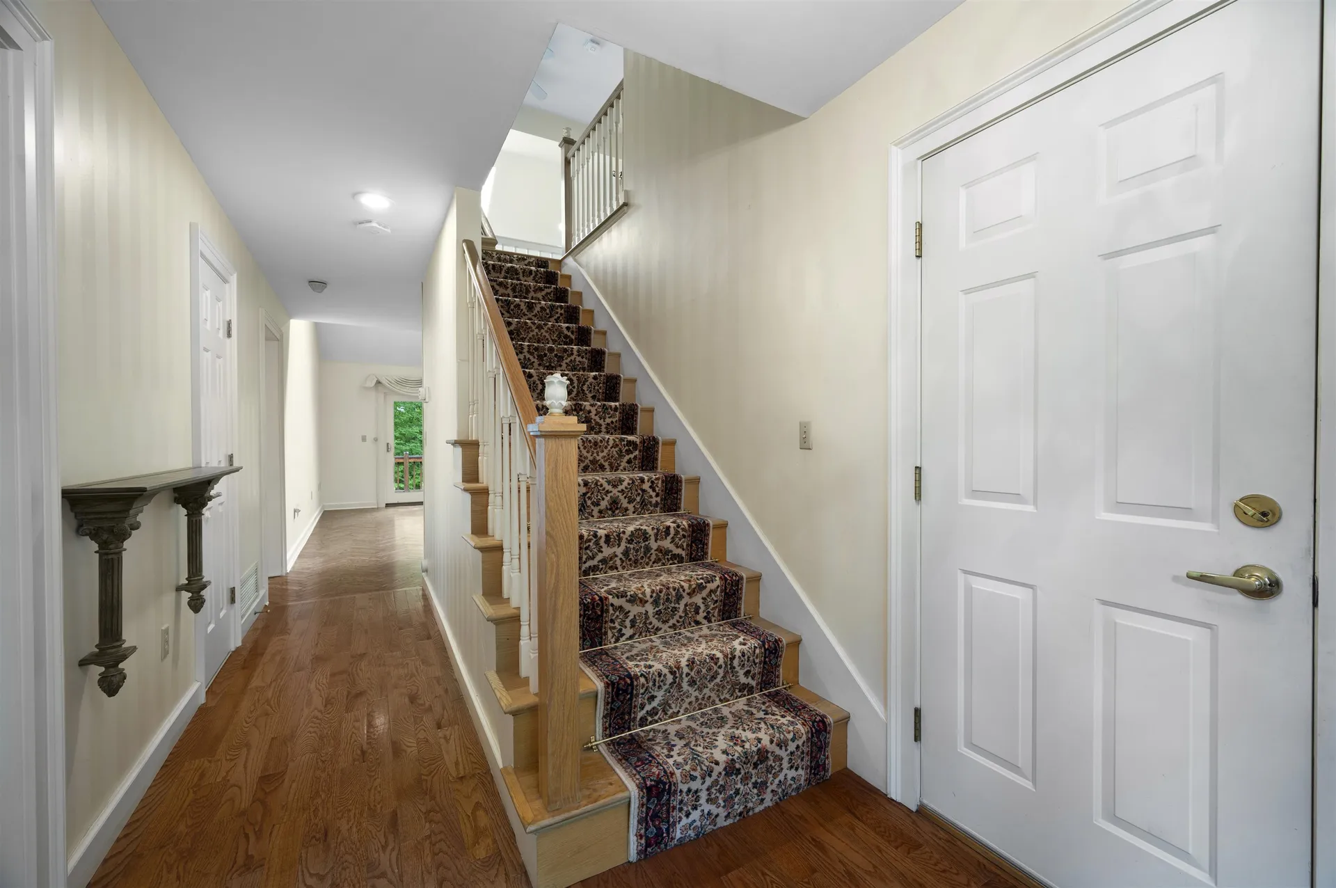 60 Peninsula Drive Stratham NH 03885