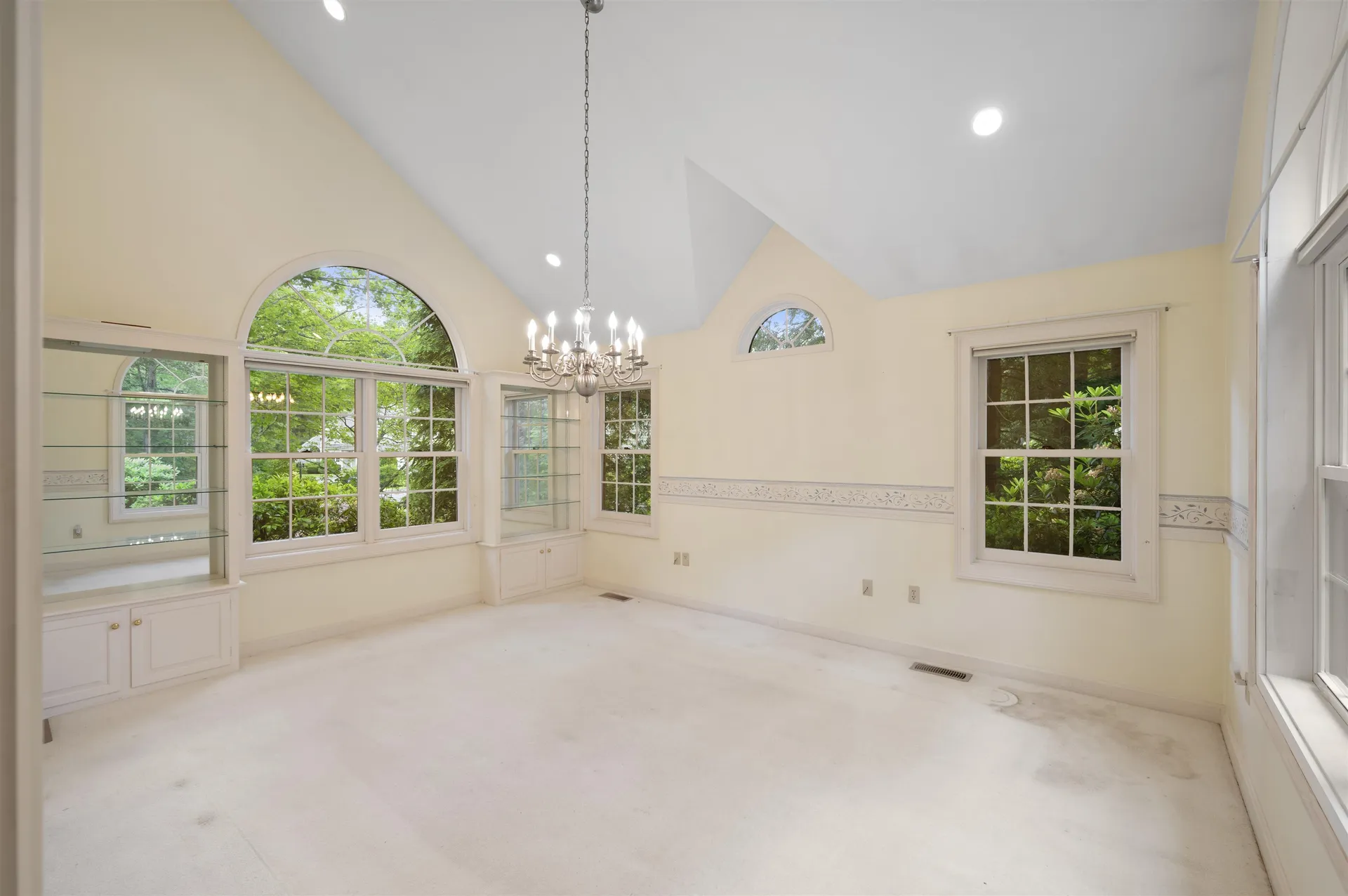60 Peninsula Drive Stratham NH 03885