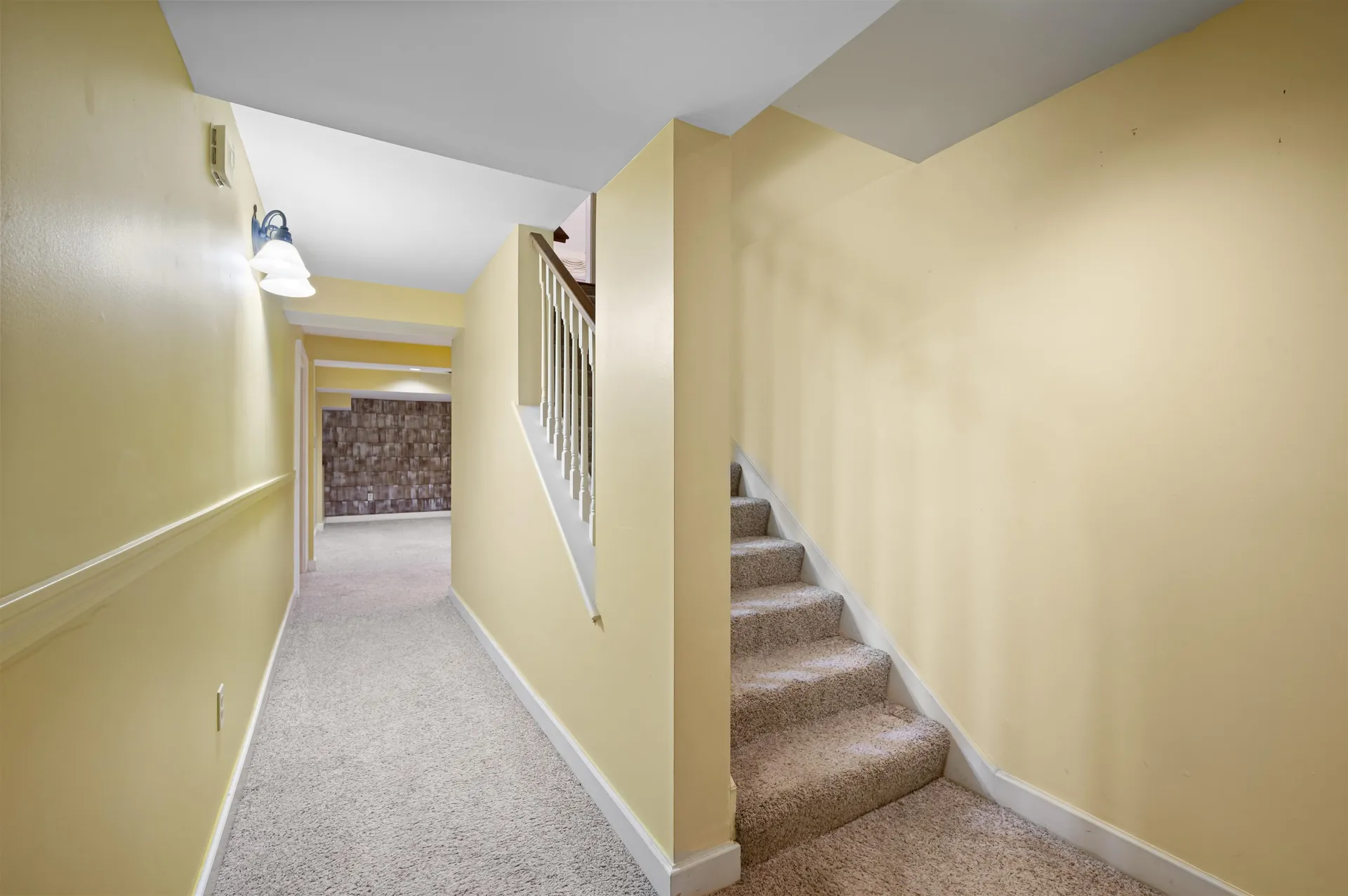 60 Peninsula Drive Stratham NH 03885