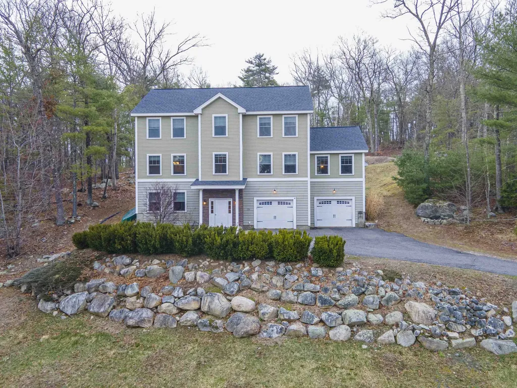 23 Valleyview Drive Merrimack NH 03054