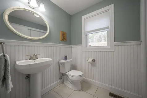 23 Valleyview Drive Merrimack NH 03054