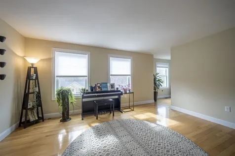 23 Valleyview Drive Merrimack NH 03054