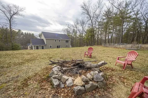 23 Valleyview Drive Merrimack NH 03054
