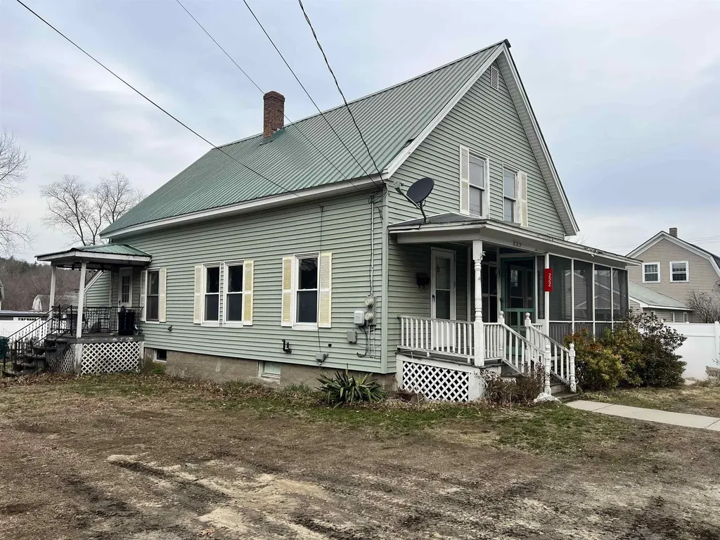 222 N Main Street Newport NH 03773