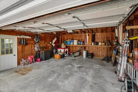 31 Auburn Street Concord NH 03301