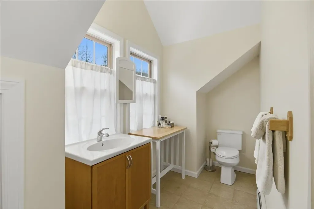 1629 North Mann Hill Road Pownal VT 05261