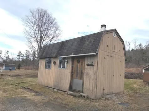 135 Maple Street Enfield NH 03748