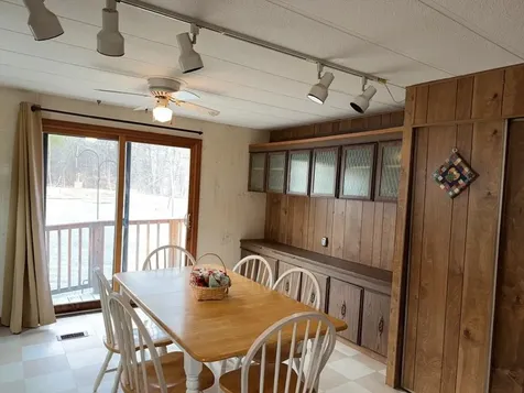 135 Maple Street Enfield NH 03748