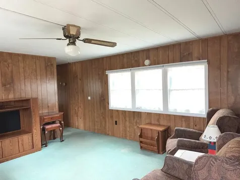 135 Maple Street Enfield NH 03748
