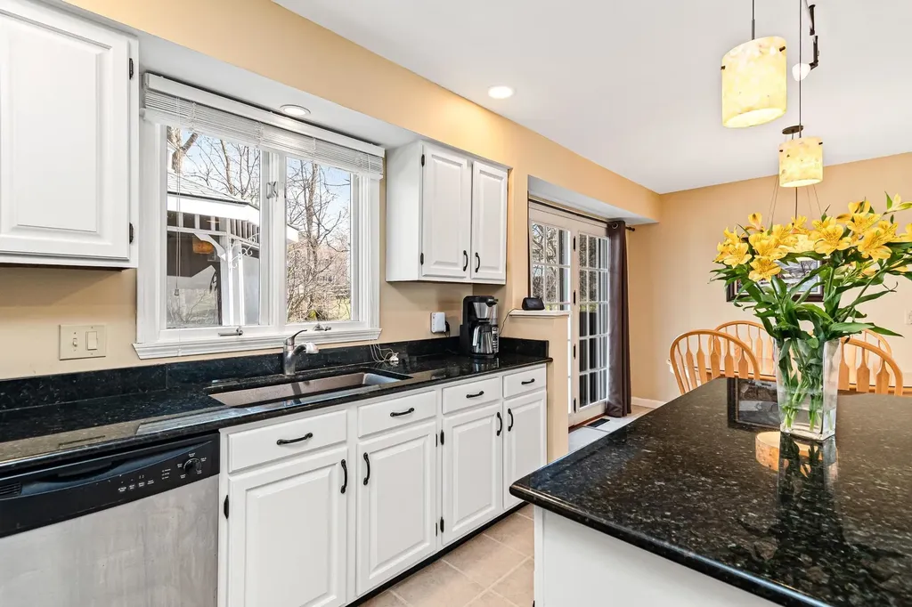 248 Lawnwood Drive Williston VT 05495