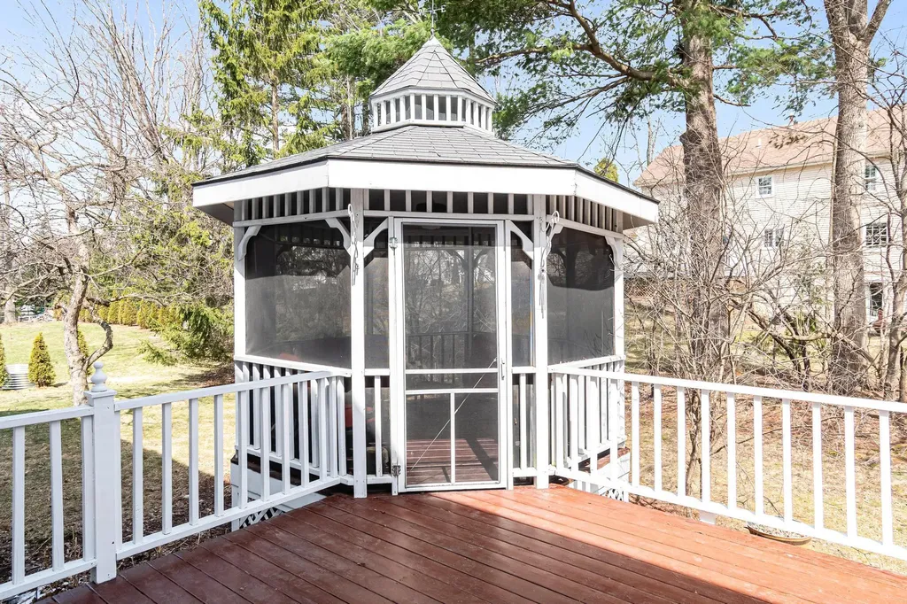 248 Lawnwood Drive Williston VT 05495