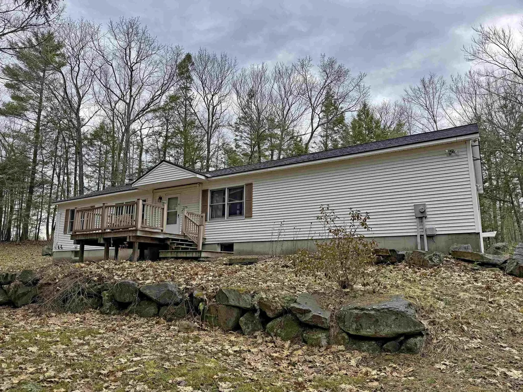 60 Rocky Ledge Court Vernon VT 05354