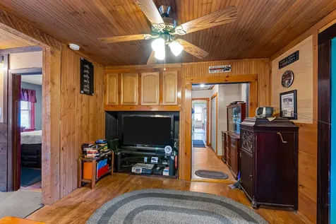35 Dort Street Troy NH 03465
