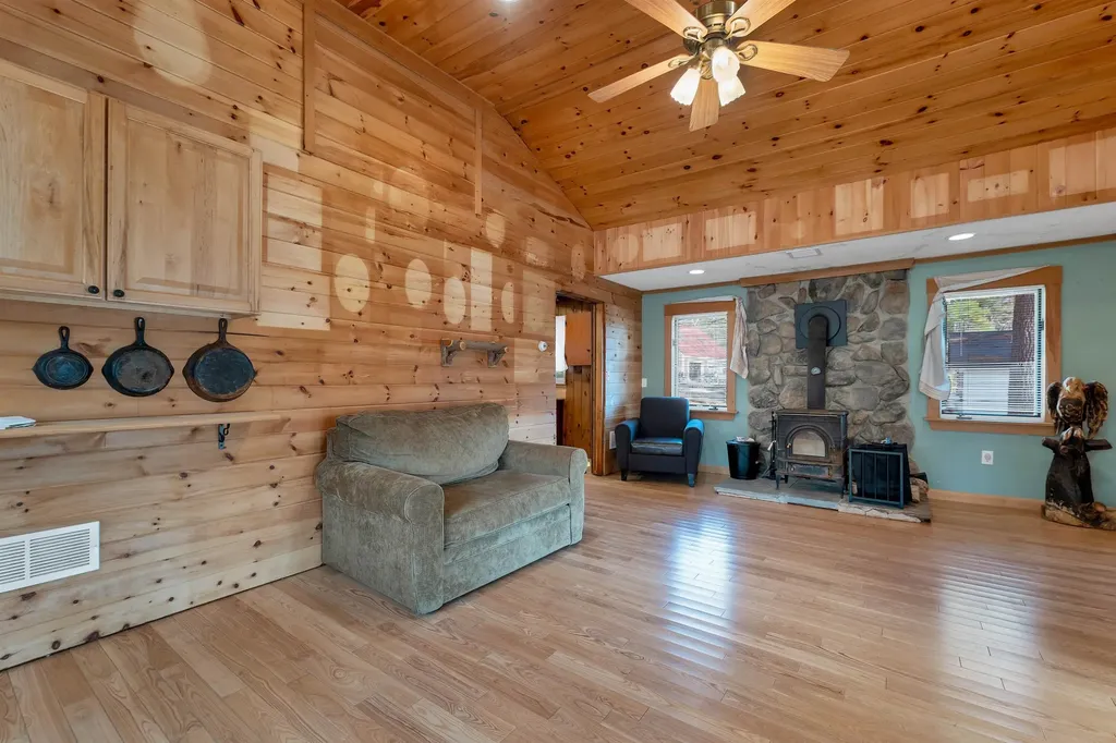 30 Grove Road New Durham NH 03855