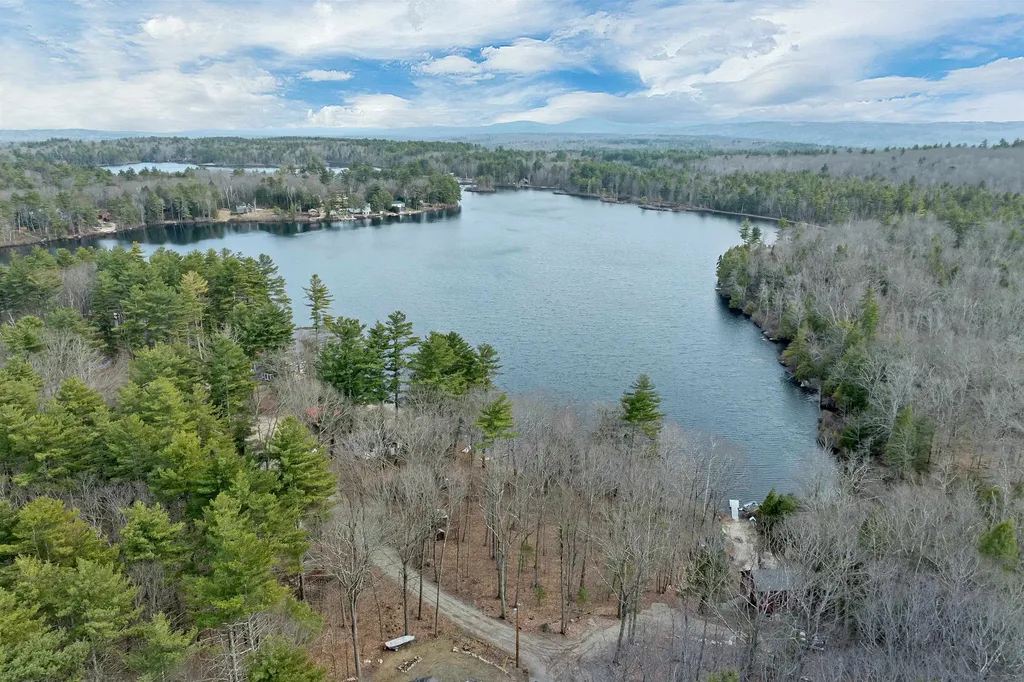 30 Grove Road New Durham NH 03855