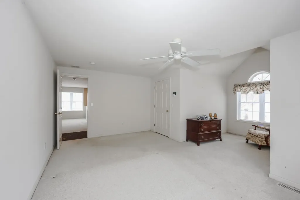 49 Drakes Landing Hampton NH 03842