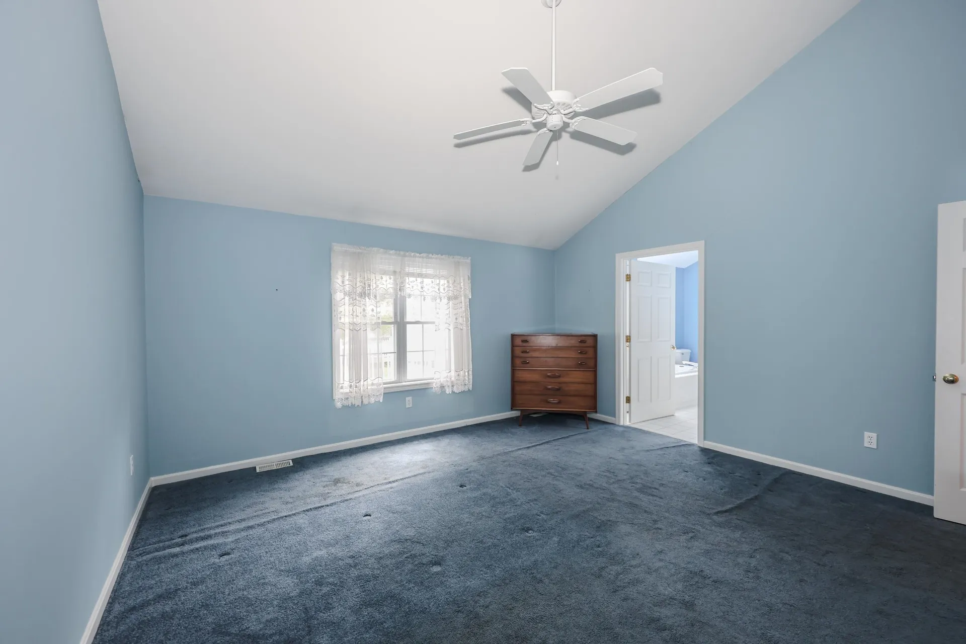 49 Drakes Landing Hampton NH 03842