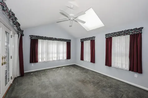 49 Drakes Landing Hampton NH 03842
