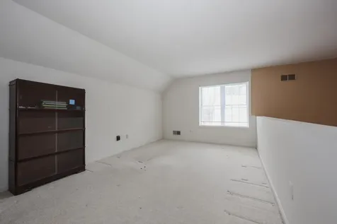 49 Drakes Landing Hampton NH 03842