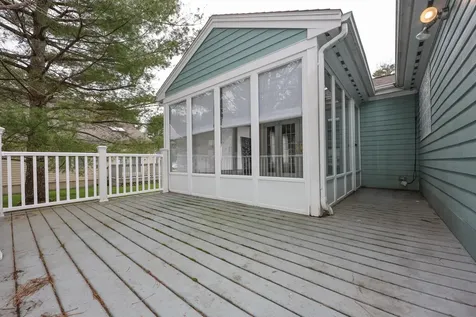 49 Drakes Landing Hampton NH 03842