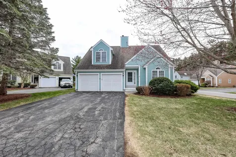 49 Drakes Landing Hampton NH 03842