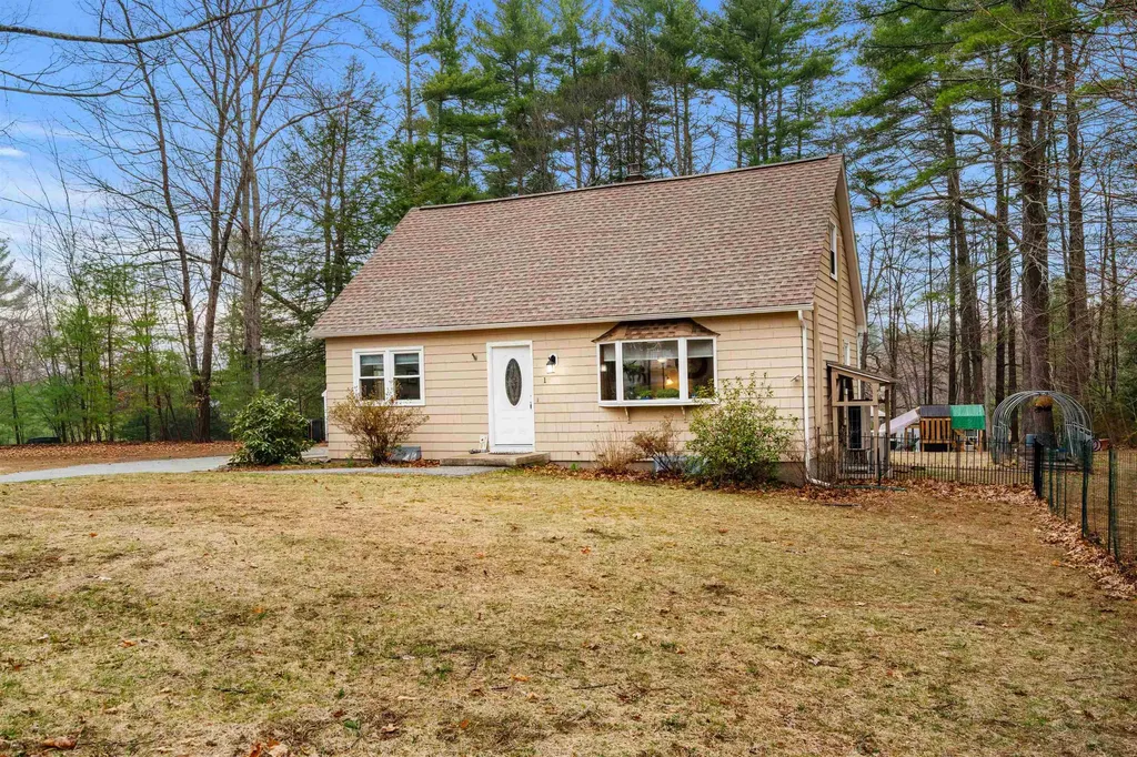 1 Lisa Street Windham NH 03087