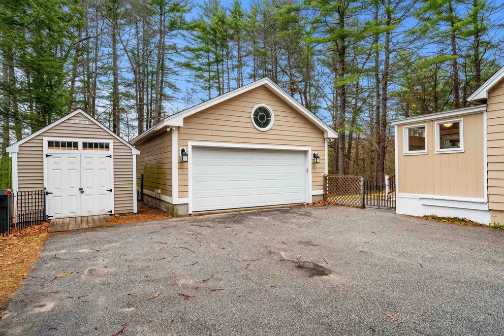 1 Lisa Street Windham NH 03087