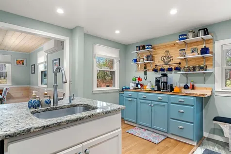 1 Lisa Street Windham NH 03087