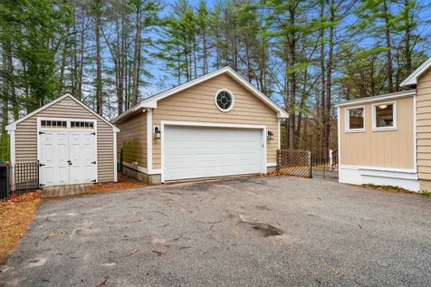 1 Lisa Street Windham NH 03087
