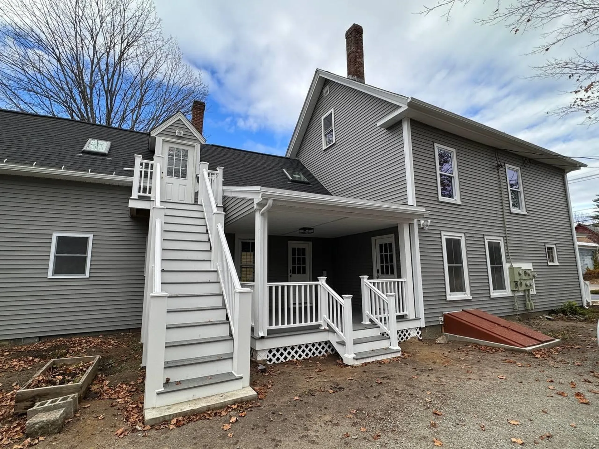 123 East Main Street Bradford NH 03221