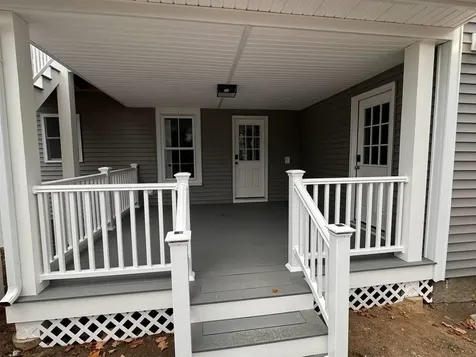 123 East Main Street Bradford NH 03221